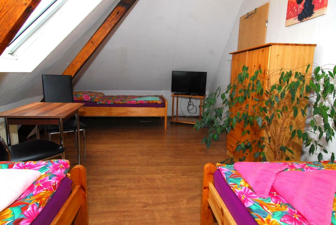 Monteurwohnungen Krings Am Steinbuechel 1 Eschweiler Εξωτερικό φωτογραφία
